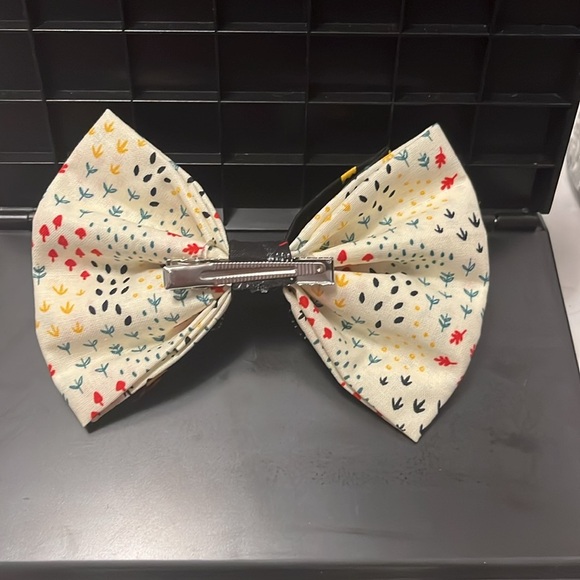 Double bow - Picture 2 of 4